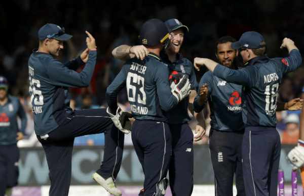 2 டெஸ்ட் போட்டித் தொடர் 