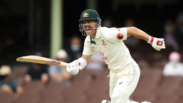 5 ரன்களில் அவுட்டான வார்னர் 