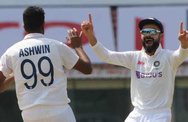 இந்தியாவிற்கு 420 ரன்கள் இலக்கு 