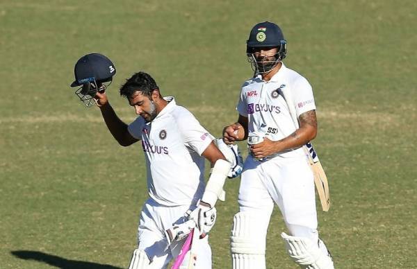 பாராட்டு 