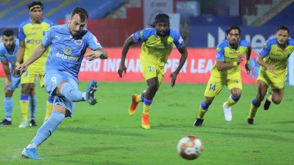 அணியின் 3 மாற்றங்கள் 