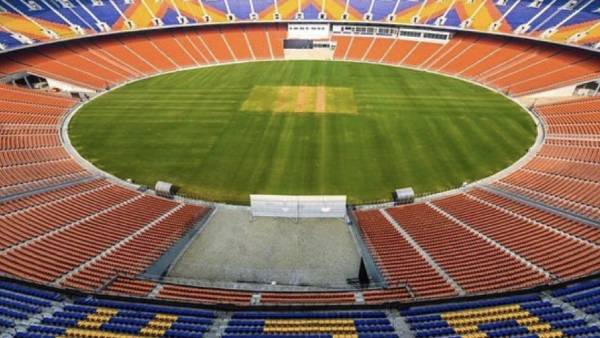 குற்றச்சாட்டு மோசமான பிட்ச் 