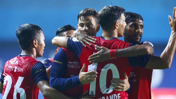 சுனில் சேத்ரி 100வது கோல் 