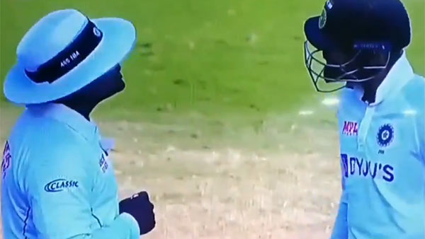 நடுவர் தவறு 