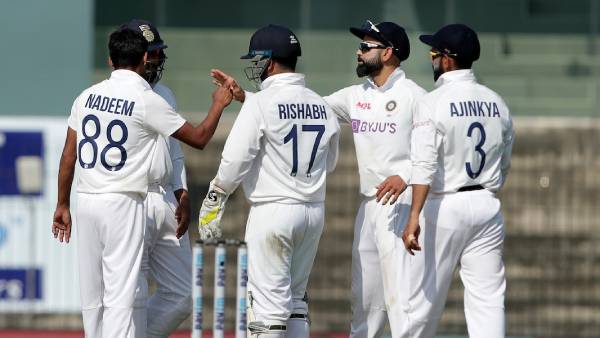  டெஸ்ட் ஓப்பனிங் 