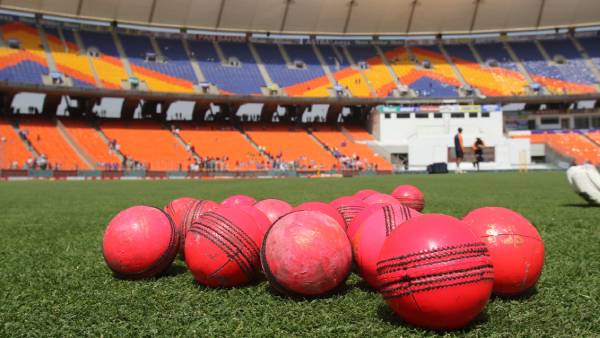 பேட்ஸ்மேன்களுக்கு சாதகம் 