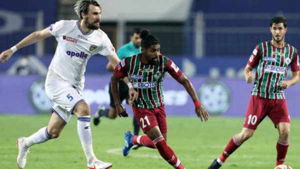 2வது இடத்தில் மோஹுன் பகன் 