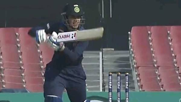 10,000 ரன்களை கடந்த மிதாலி 