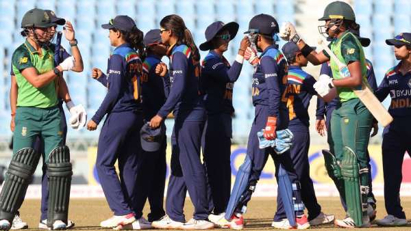 விட்டுக் கொடுக்காத தென்னாப்பிரிக்கா 