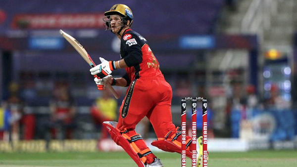 அணியிலிருந்து விலகல் அணியிலிருந்து விலகல்