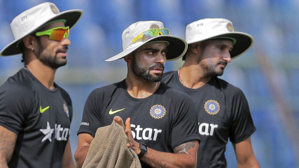 சிறப்பான ஷிகர் 