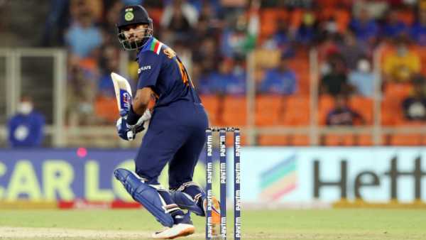 இந்தியா தவிப்பு 