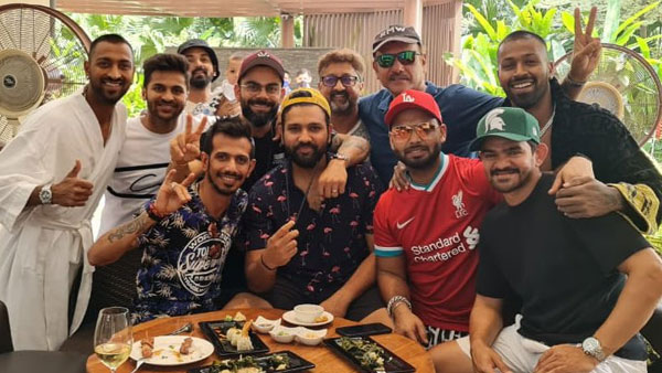 அடுத்தடுத்த தொடர்கள் 