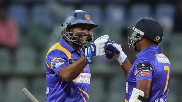 42 ரன்கள் வித்தியாசத்தில் வெற்றி 