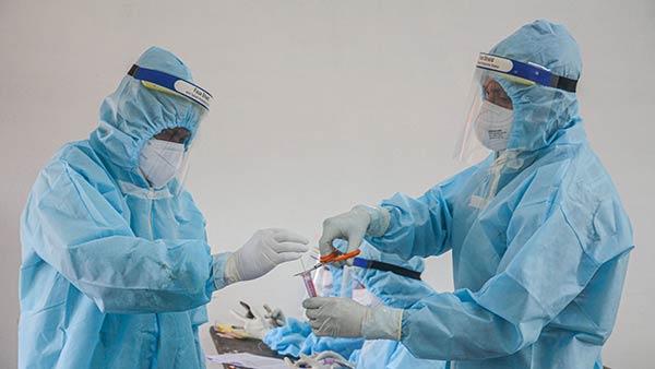 மே 1 முதல் தடுப்பூசி 