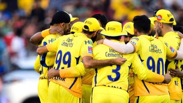 அணி மாற்றம் 