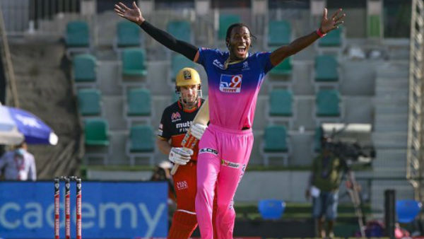 காயத்தால் விலகல் 