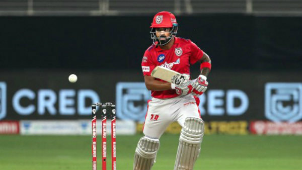 111 ரன்கள் குவிப்பு 