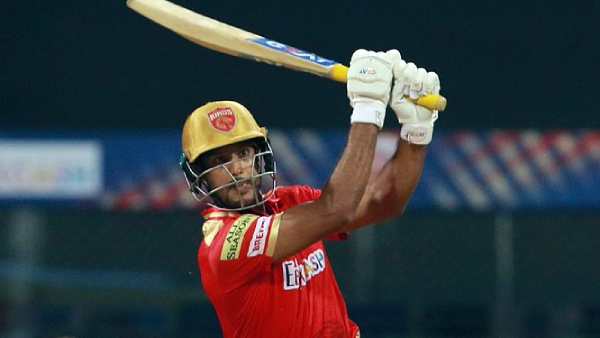 ரன் குவித்த ஓப்பனர்ஸ் 