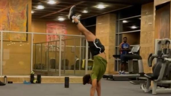  அதிரடி ஃபார்ம்