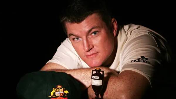 முன்னாள் வீரர்கள் கேள்வி