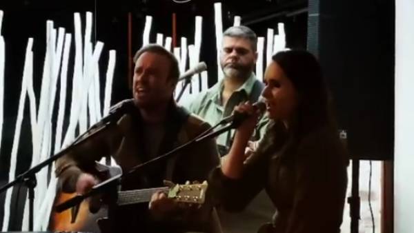 மேக்ஸ்வெல் கமெண்ட் 