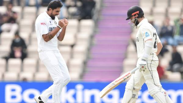  அபார ஸ்விங்