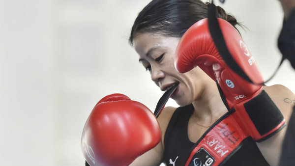  வெள்ளிப்பதக்கம்