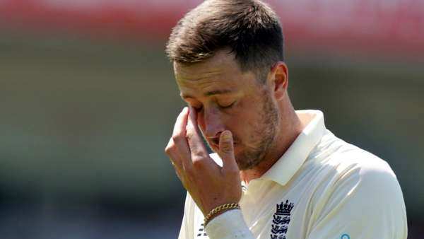  மன்னிப்பு கேட்கிறேன்