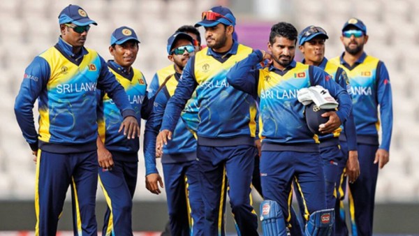  போராட்டம் இல்லாமல் சரண்டர்