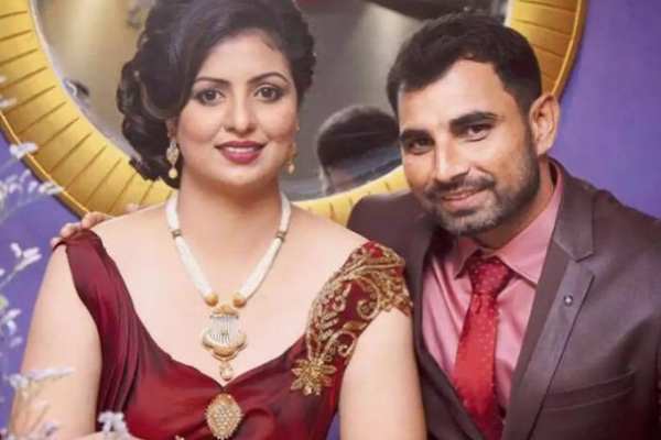 க்ளாமரஸ் புகைப்படங்கள் 