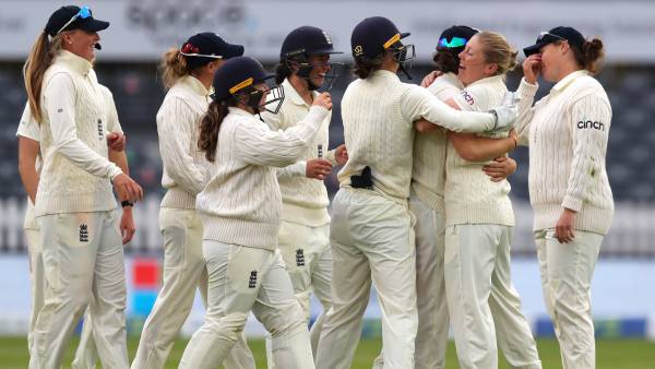 சமனில் முடிந்த ஆட்டம் 