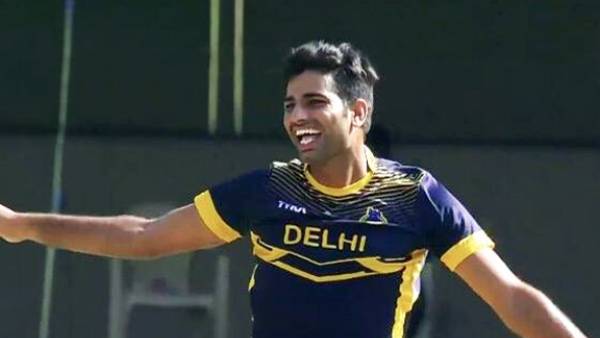 இரட்டை சதம் 