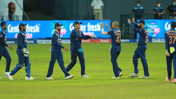 தொடக்கமே தடுமாற்றம் 