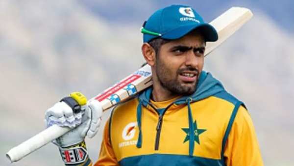  பாபர் அசம்