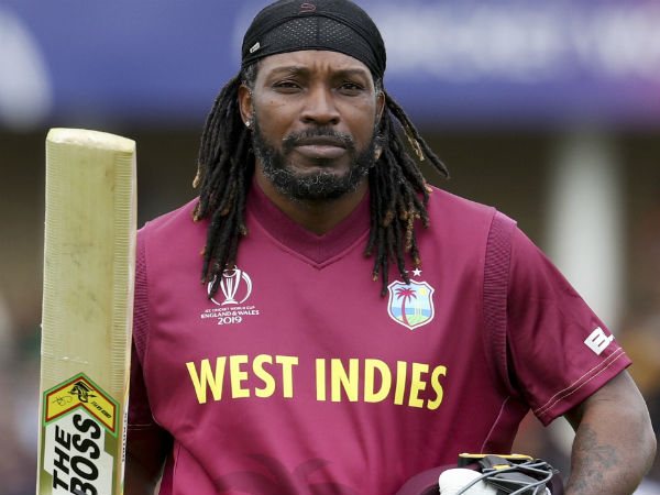 சாதனைகள் தகர்ப்பு