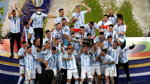 வெற்றிக்கொண்டாட்டம்