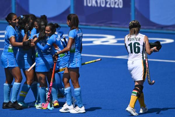 தென்.ஆ., பதிலடி