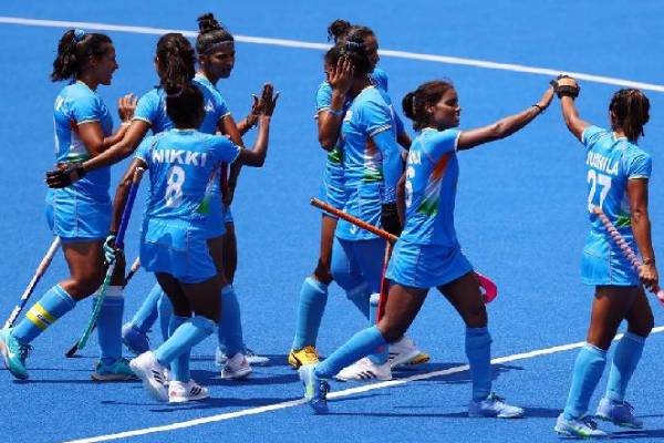 பின் தொடர்ந்த தென்.ஆ.,