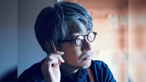 இயக்குனர் 