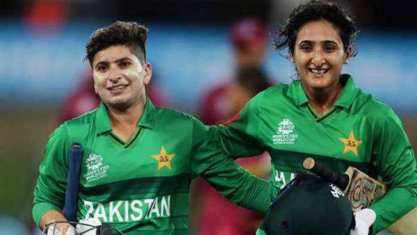 டீசண்ட் ஆல் ரவுண்டர் டீசண்ட் ஆல் ரவுண்டர்