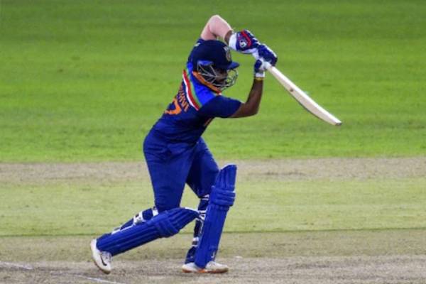 9 பவுண்டரிகள்