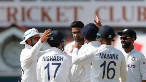  இணையும் வீரர்கள்