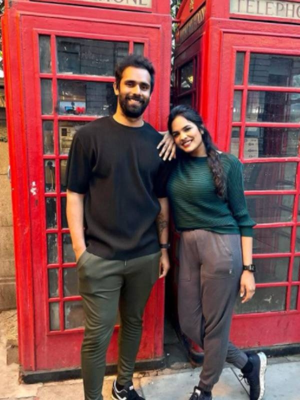 குடும்பத்துடன் புகைப்படம்