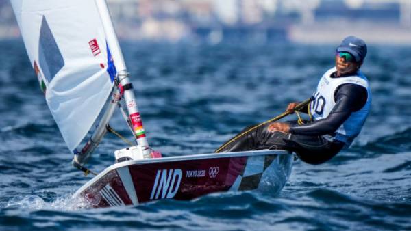 பாய்மர படகுப்போட்டி 