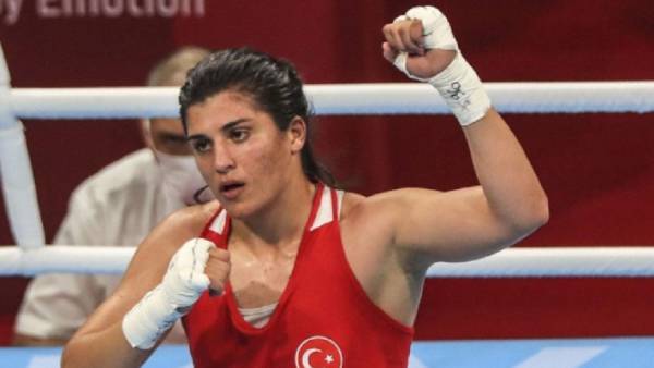  குவியும் தங்கம்