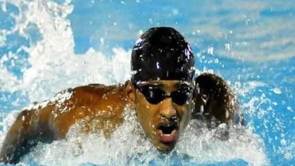 100மீ போட்டி 