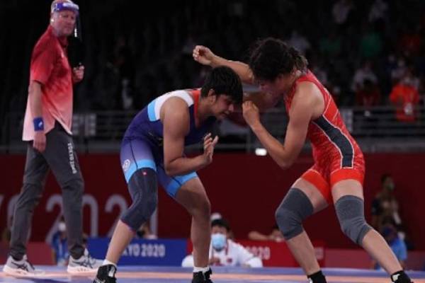 ஏன் இப்படி