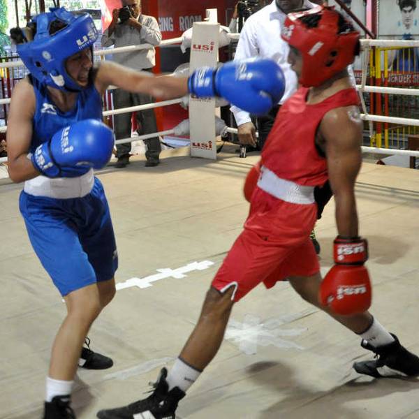 குத்துச்சண்டை வீராங்கனை ரித்து