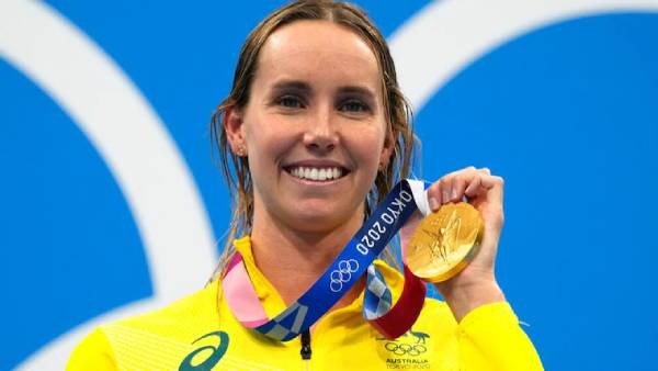 4 கோல்டு, 3 வெண்கலம்